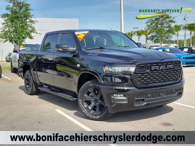 Used 2026 RAM 1500 4x4 Crew Cab image 1