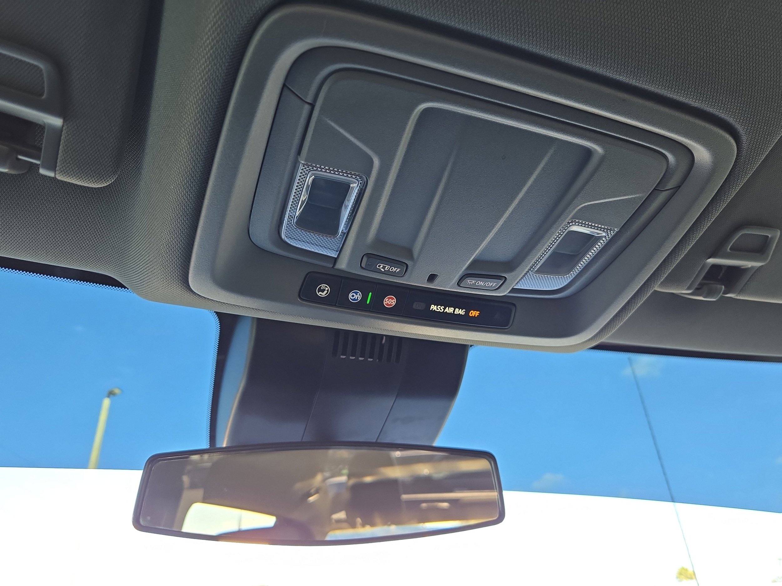 Used 2024 Chevrolet Silverado 1500 Custom image 28