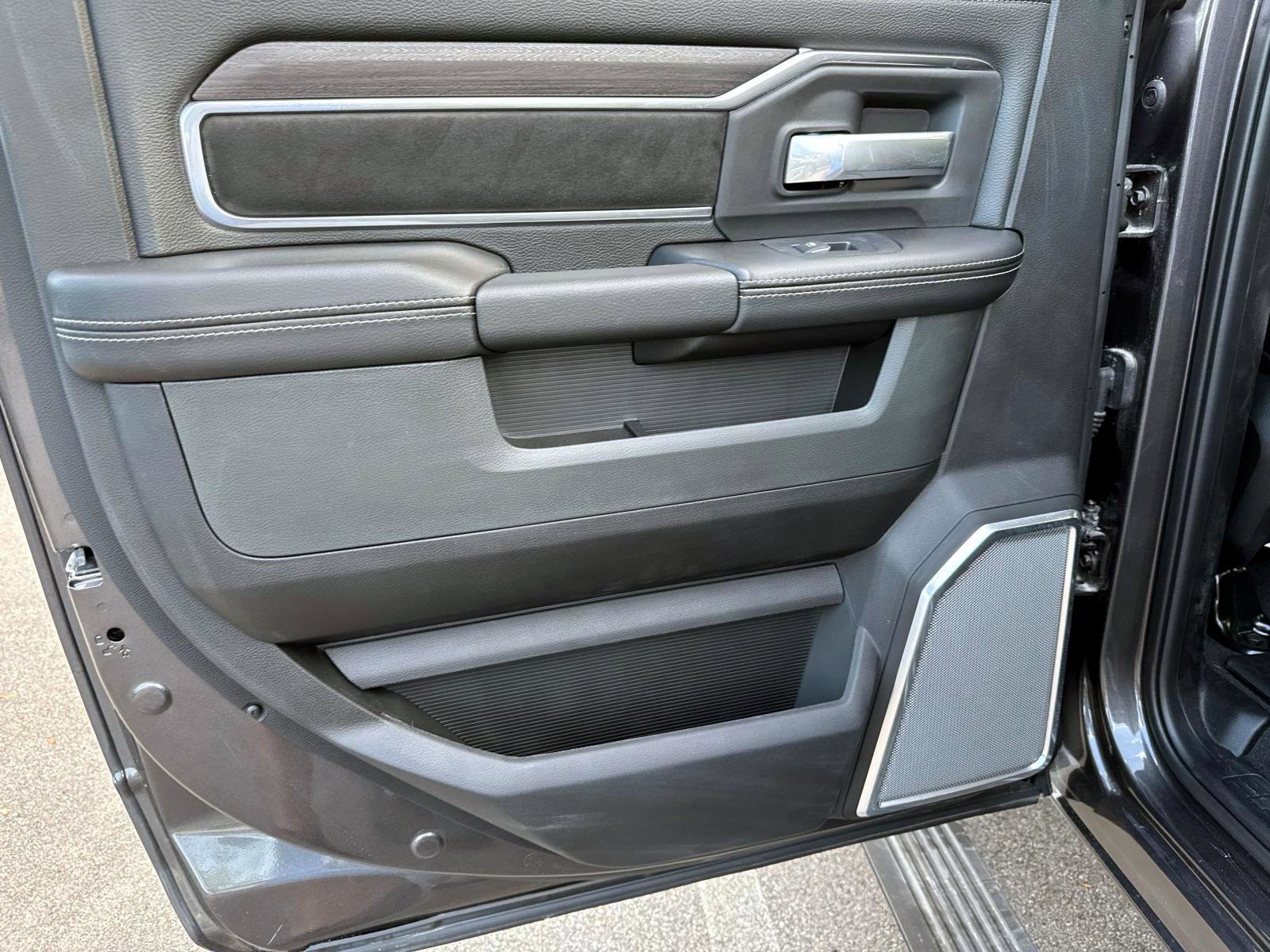 New 2025 RAM 2500 Laramie image 13