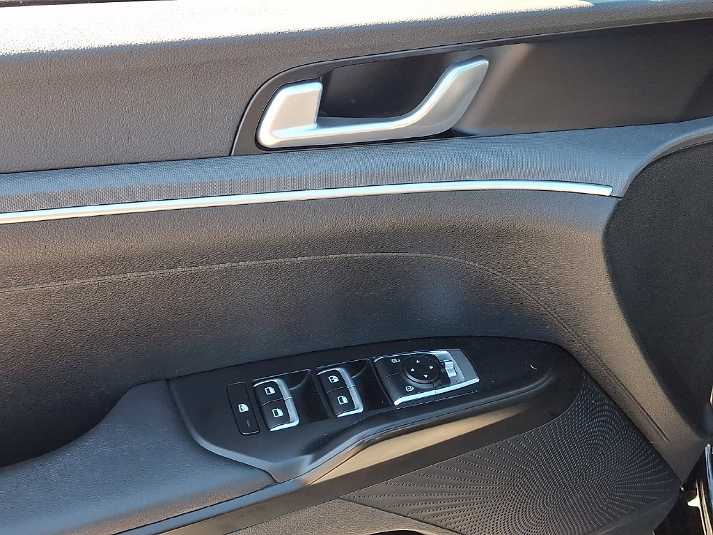 Certified 2023 Kia K5 GT-Line FWD image 16