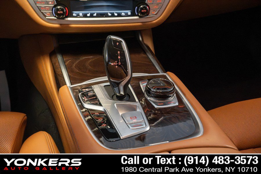 Used 2019 BMW 750i xDrive w/ Executive Package AWD/4WD image 61