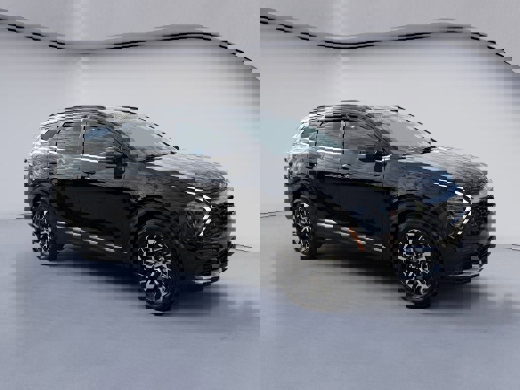Used 2025 Kia Sportage EX w/ Premium Package image 7