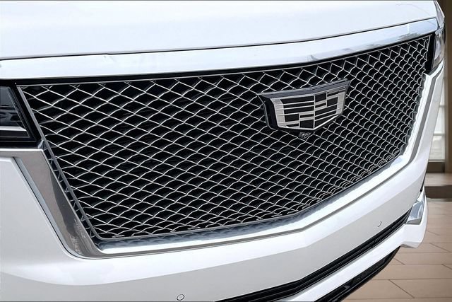 Used 2023 Cadillac Escalade Premium Luxury Platinum w/ LPO, Radiant Package AWD/4WD image 28