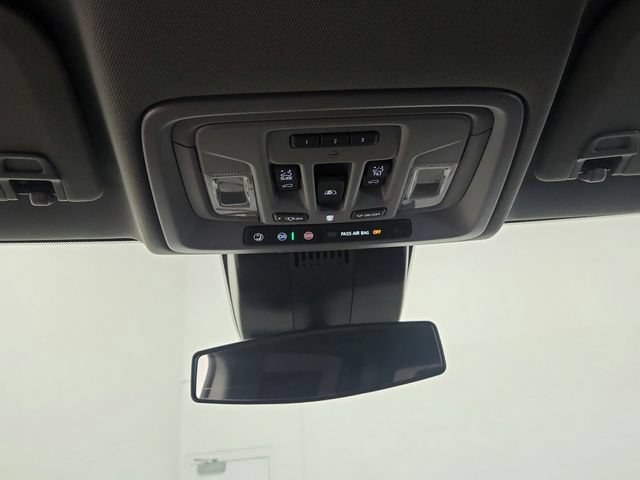 Used 2025 Chevrolet Silverado 1500 LT Trail Boss w/ Convenience Package II AWD/4WD image 38