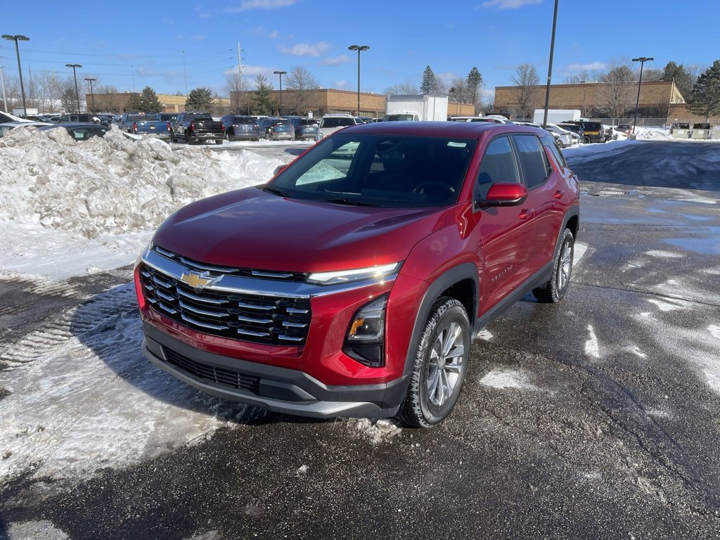New 2026 Chevrolet Equinox LT w/ Convenience Package II image 3