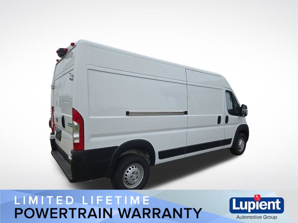 Used 2026 RAM ProMaster 2500 w/ Convenience Group FWD image 4