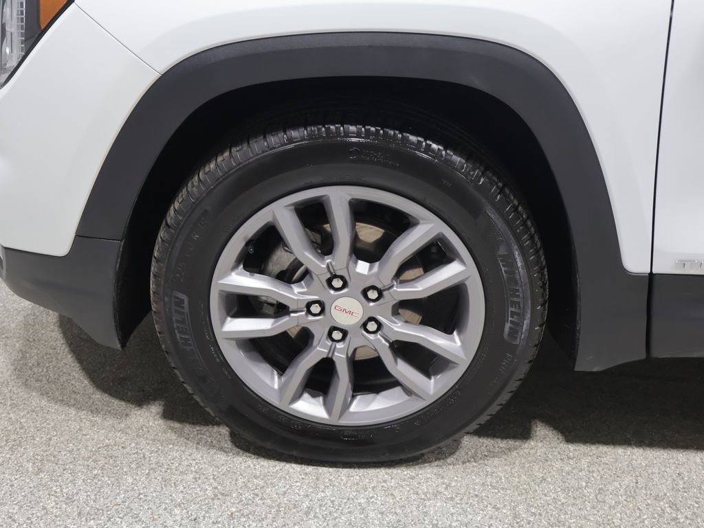 Used 2024 GMC Terrain SLT AWD/4WD image 9