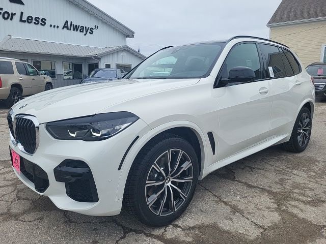 Used 2022 BMW X5 xDrive40i w/ M Sport Package image 25