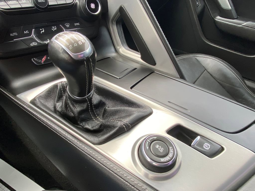 Used 2014 Chevrolet Corvette Stingray Coupe w/ Battery Protection Package image 24