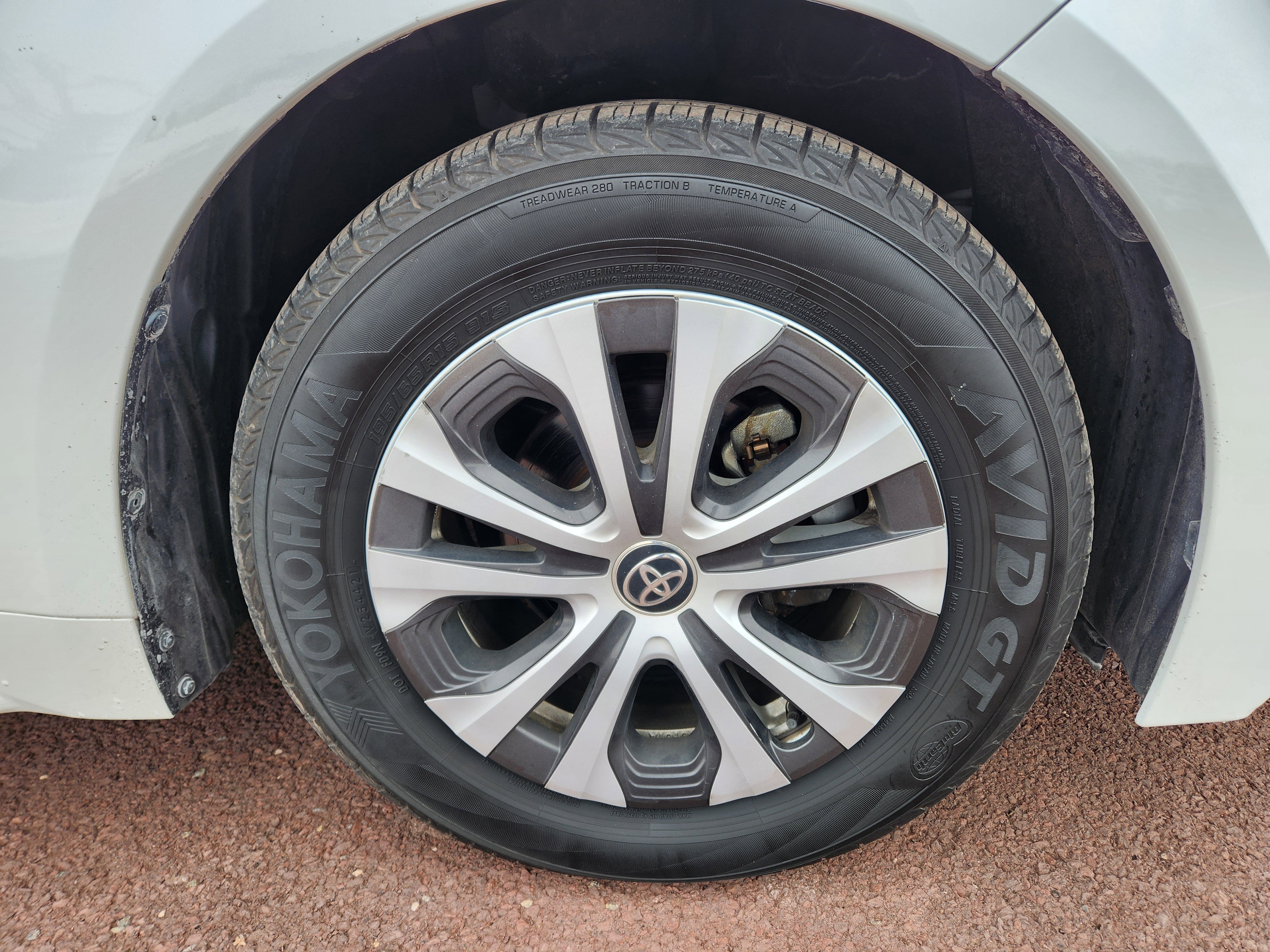 Used 2022 Toyota Corolla LE image 7