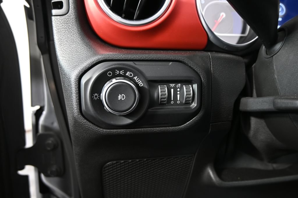Used 2021 Jeep Wrangler Unlimited Rubicon AWD/4WD image 24