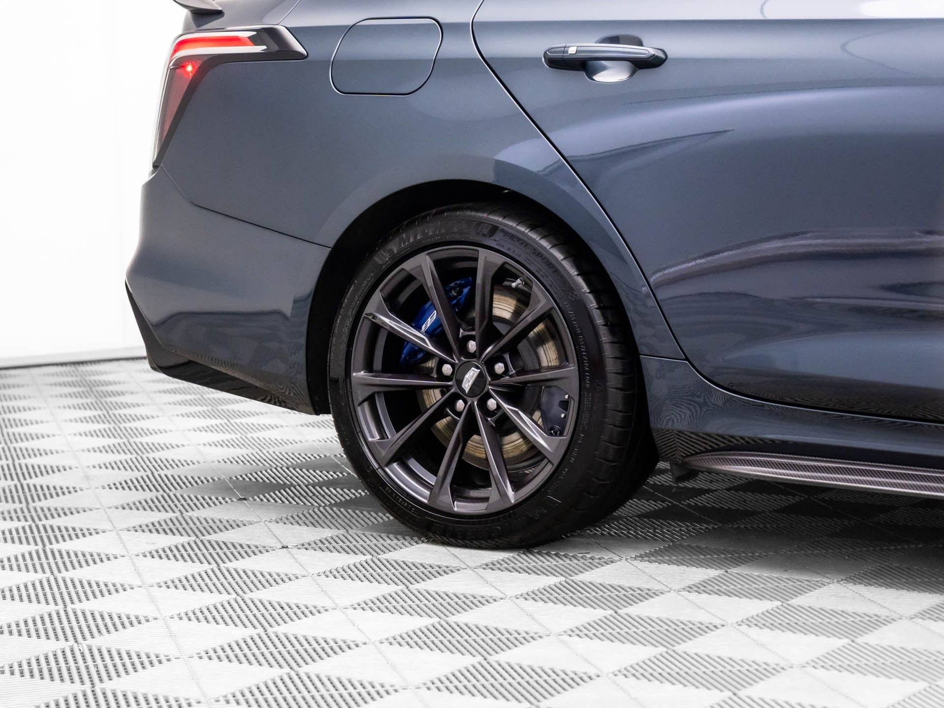 Certified 2025 Cadillac CT4 V Blackwing w/ Carbon Fiber 1 Package image 44