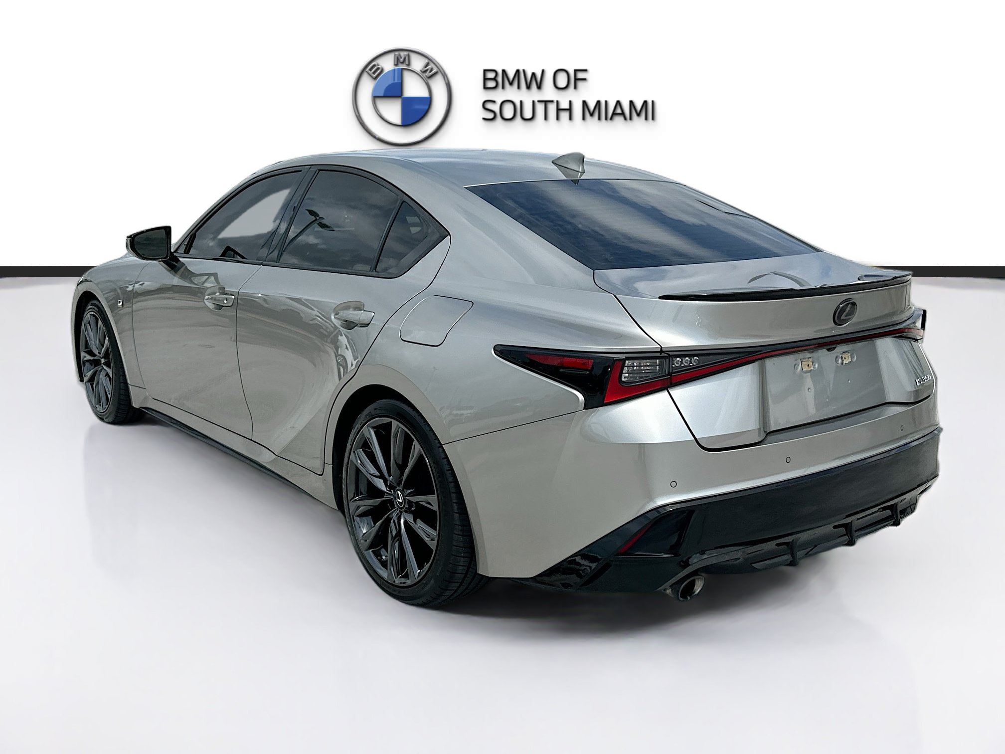 Used 2022 Lexus IS 350 F Sport RWD image 5