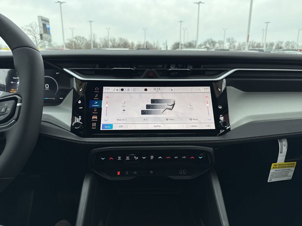 New 2026 Jeep Cherokee Overland image 14