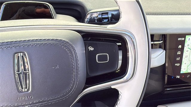 New 2026 Lincoln Navigator Reserve image 31