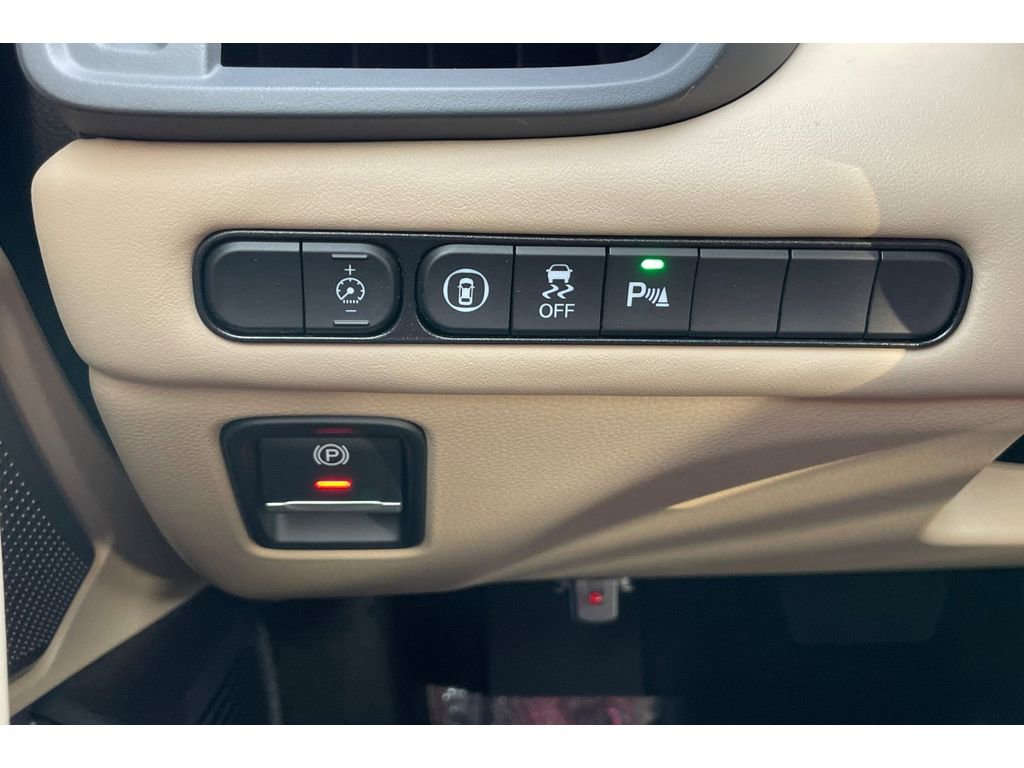 Certified 2025 Acura TLX w/ Technology Package image 40