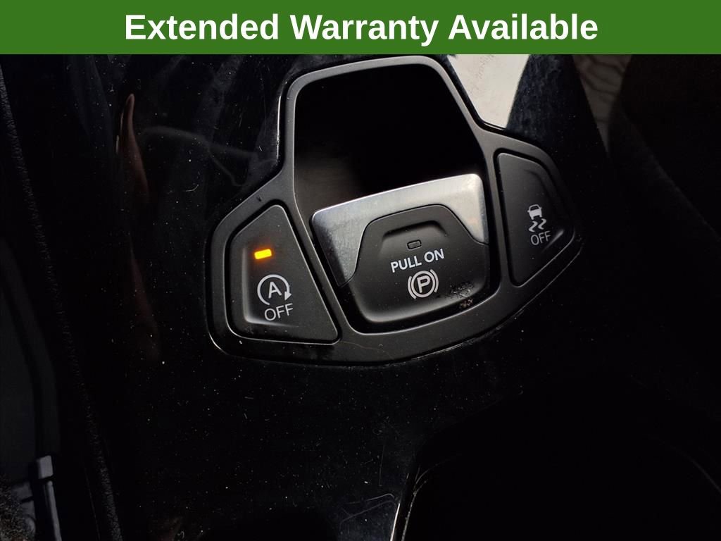 Used 2021 Jeep Renegade Latitude w/ Luxury Group II image 12