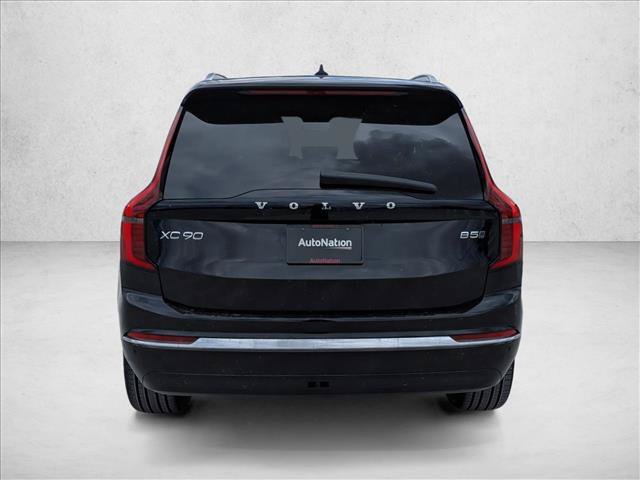 New 2026 Volvo XC90 B5 Plus w/ Protection Package AWD/4WD image 7