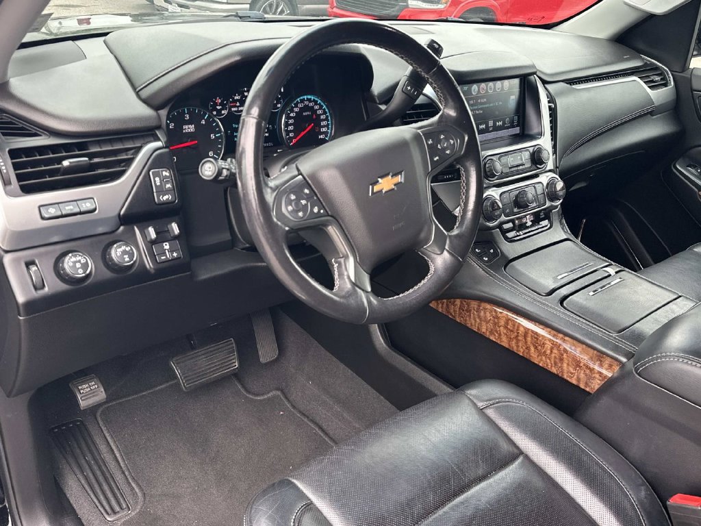 Used 2020 Chevrolet Tahoe Premier AWD/4WD image 2