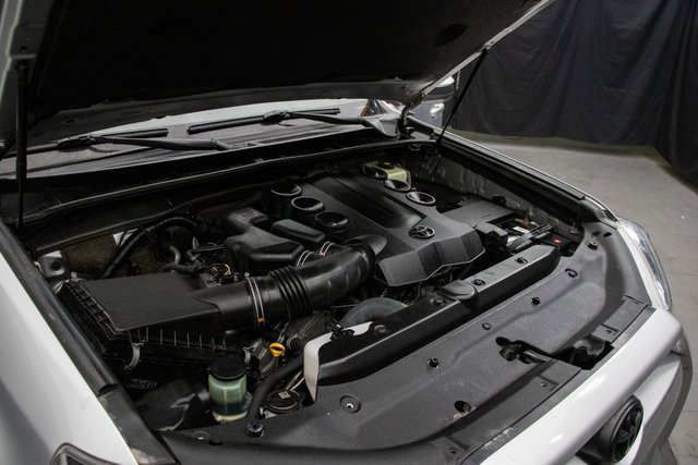 Used 2019 Toyota 4Runner SR5 image 30