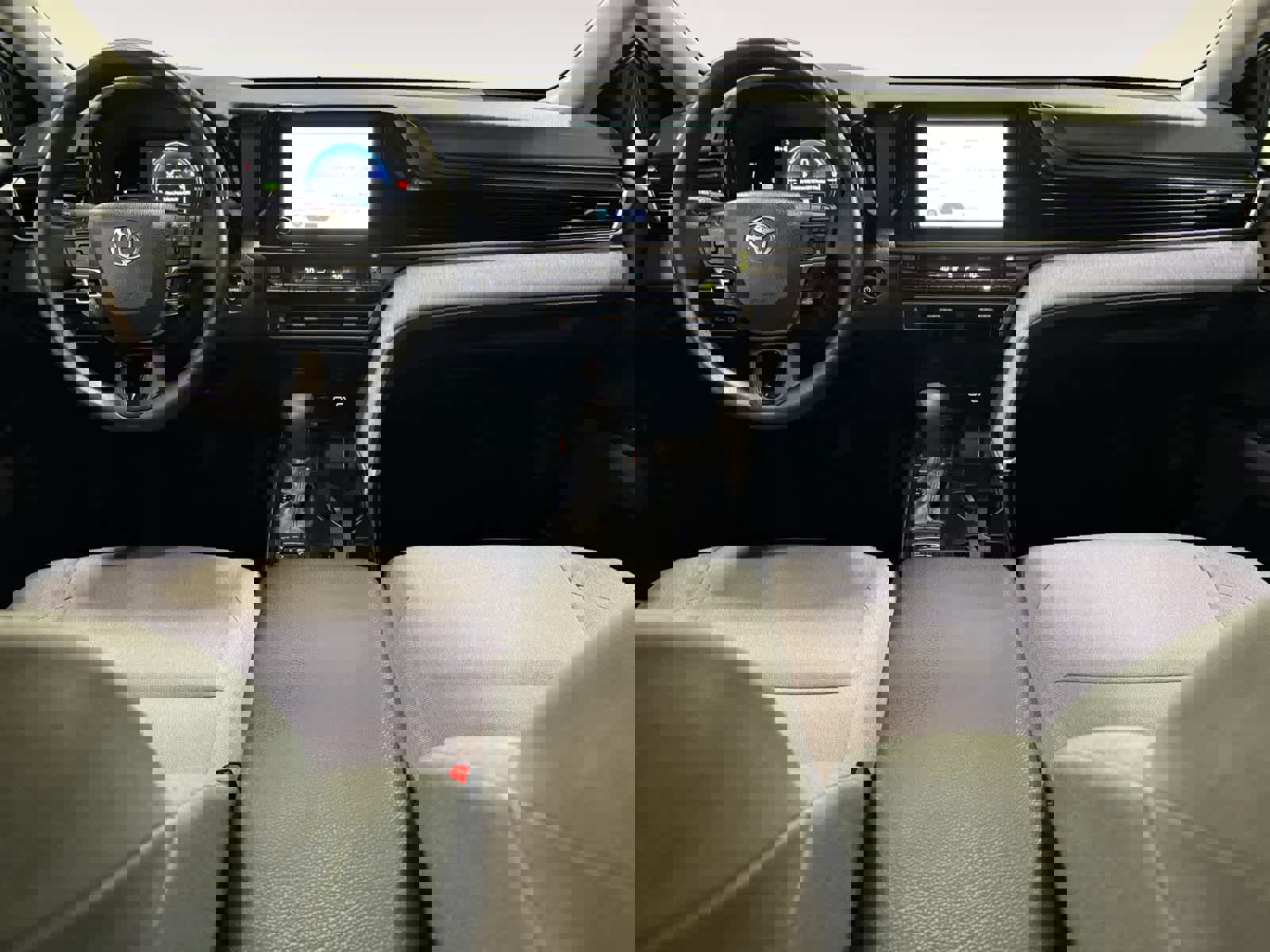 Used 2026 Toyota Camry LE image 14