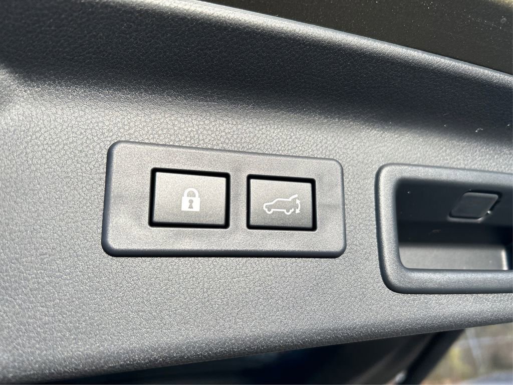 New 2025 Subaru Forester Limited image 16