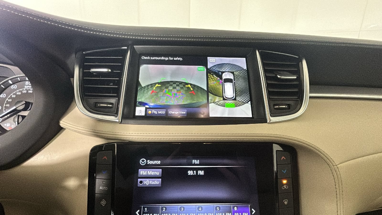 Used 2022 INFINITI QX50 Essential AWD/4WD image 25