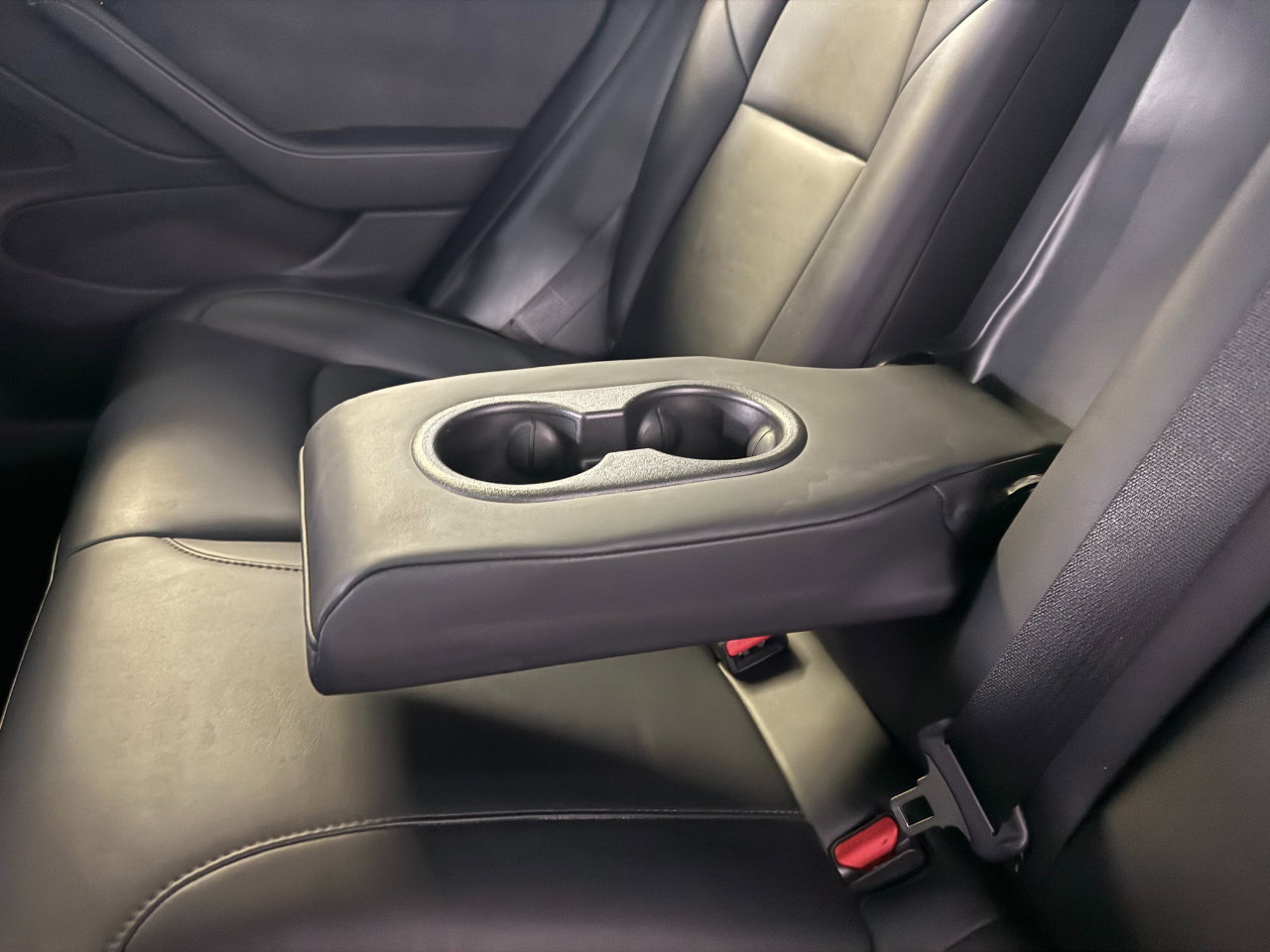 Used 2019 Tesla Model 3 Long Range image 19