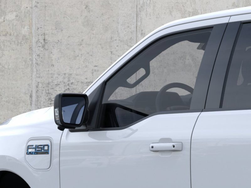 Used 2025 Ford F150 Lightning Flash AWD/4WD image 20