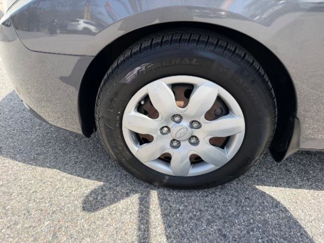 Used 2008 Hyundai Elantra GLS FWD image 13