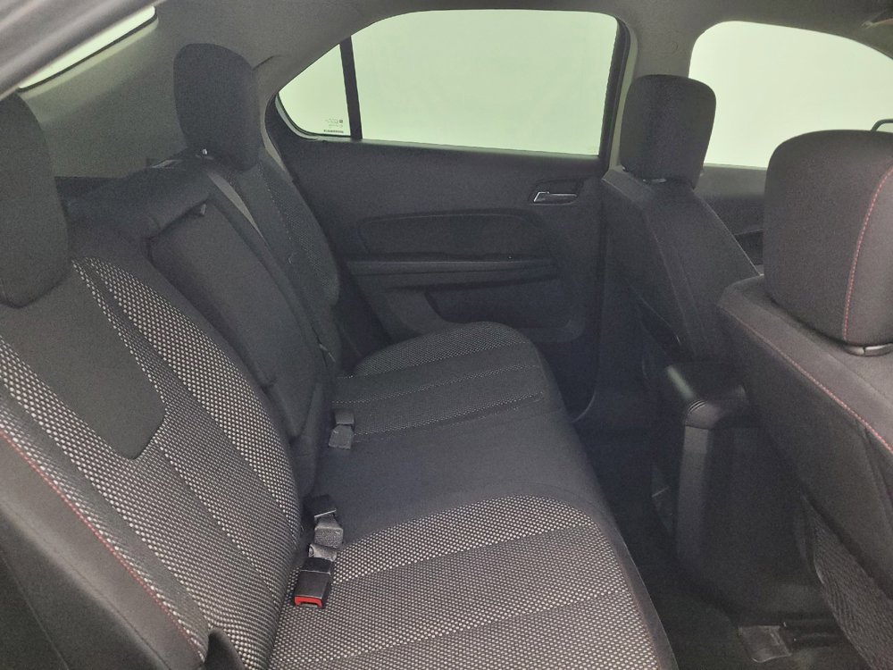 Used 2017 Chevrolet Equinox LS FWD image 19