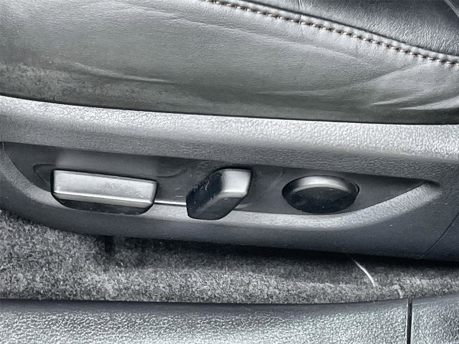 Used 2024 MAZDA CX-30 AWD 2.5 S w/ Premium Package image 13