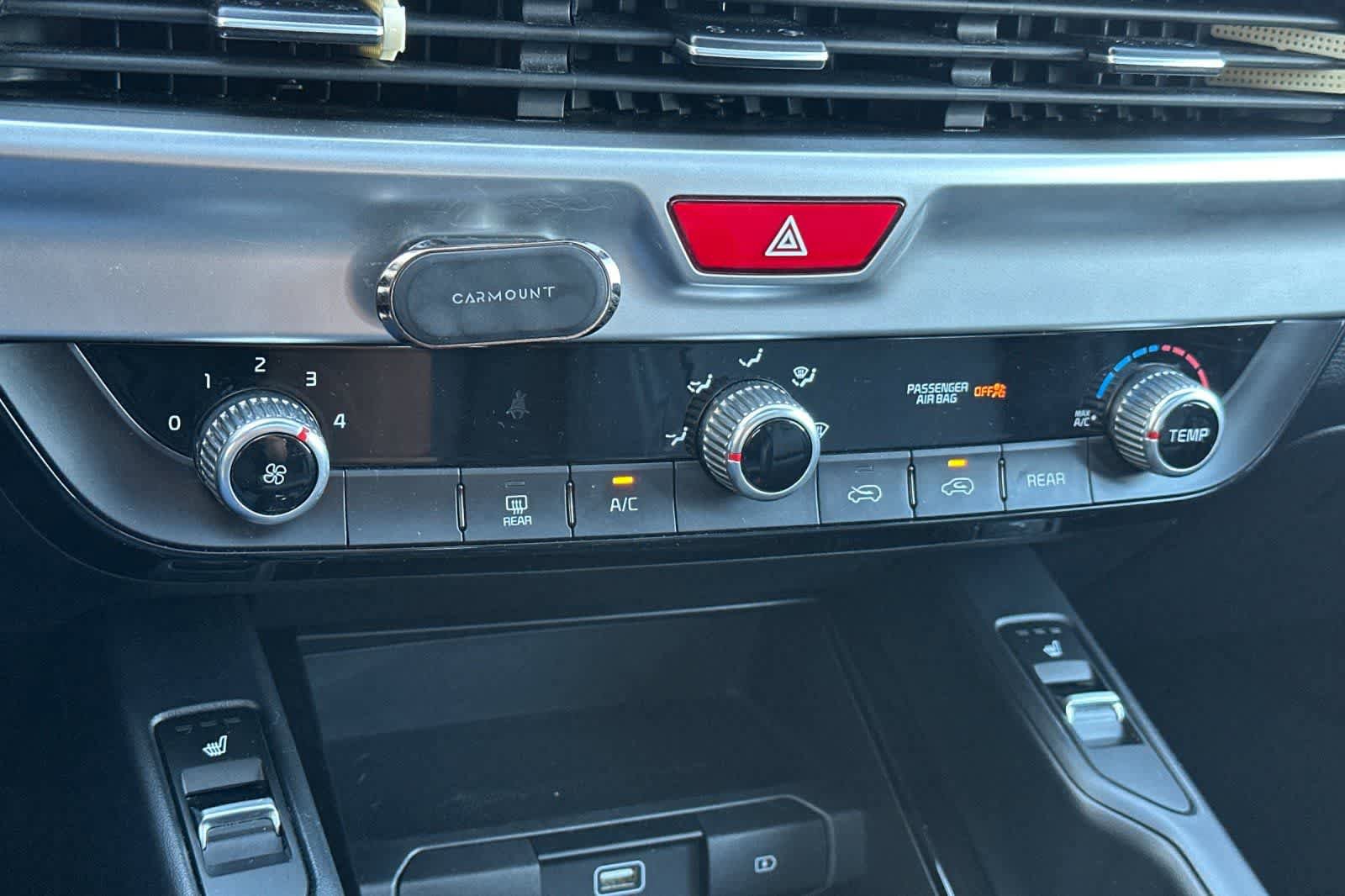 Used 2020 Kia Telluride S AWD/4WD image 23