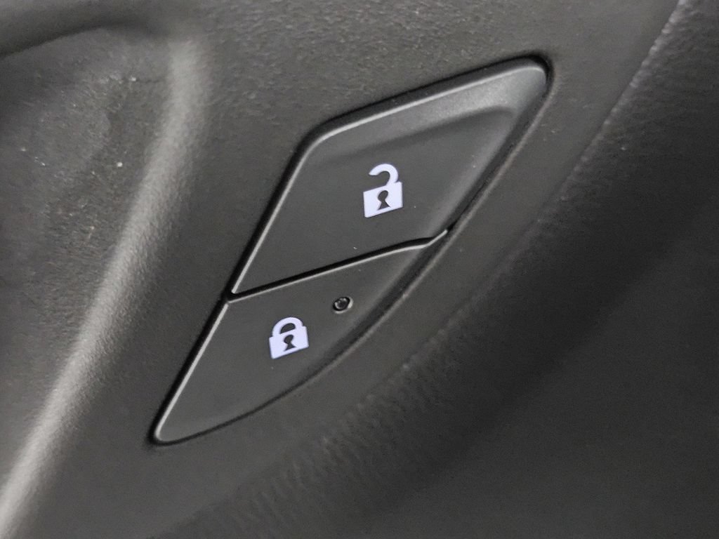 Used 2024 Chevrolet Equinox LS w/ LS Convenience Package AWD/4WD image 27
