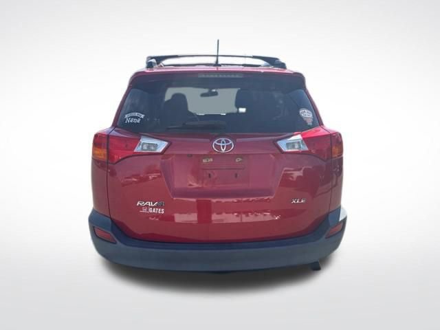 Used 2015 Toyota RAV4 XLE FWD image 4