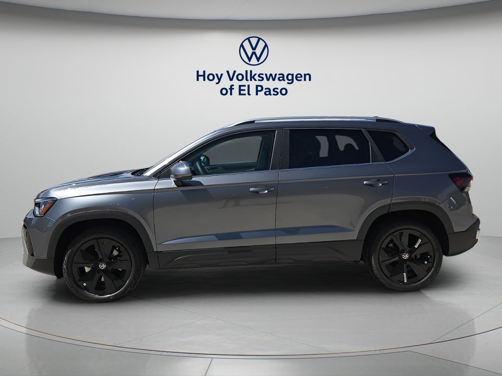 New 2026 Volkswagen Taos SE FWD image 5