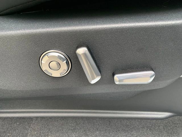 New 2026 Lincoln Navigator Black Label AWD/4WD image 16