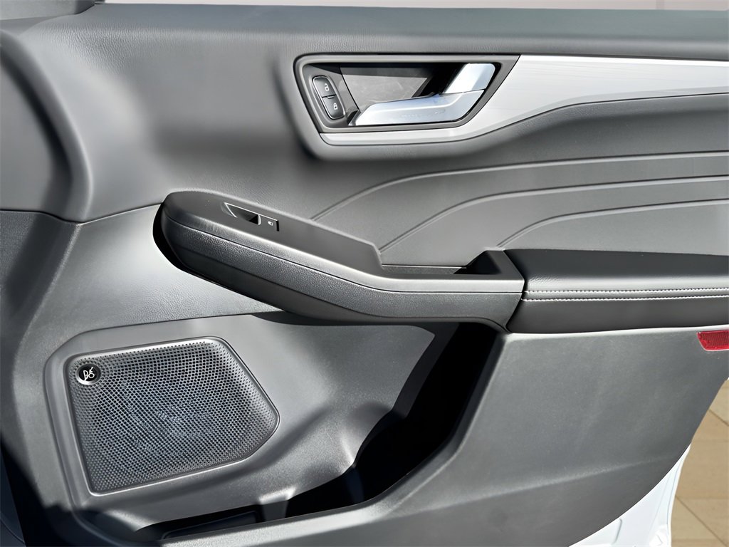 New 2026 Ford Escape Platinum w/ Premium Technology Package image 29