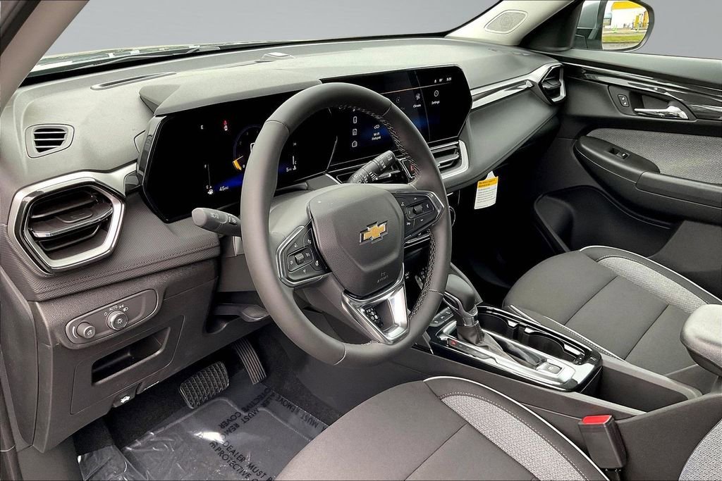 New 2026 Chevrolet TrailBlazer LT FWD image 7