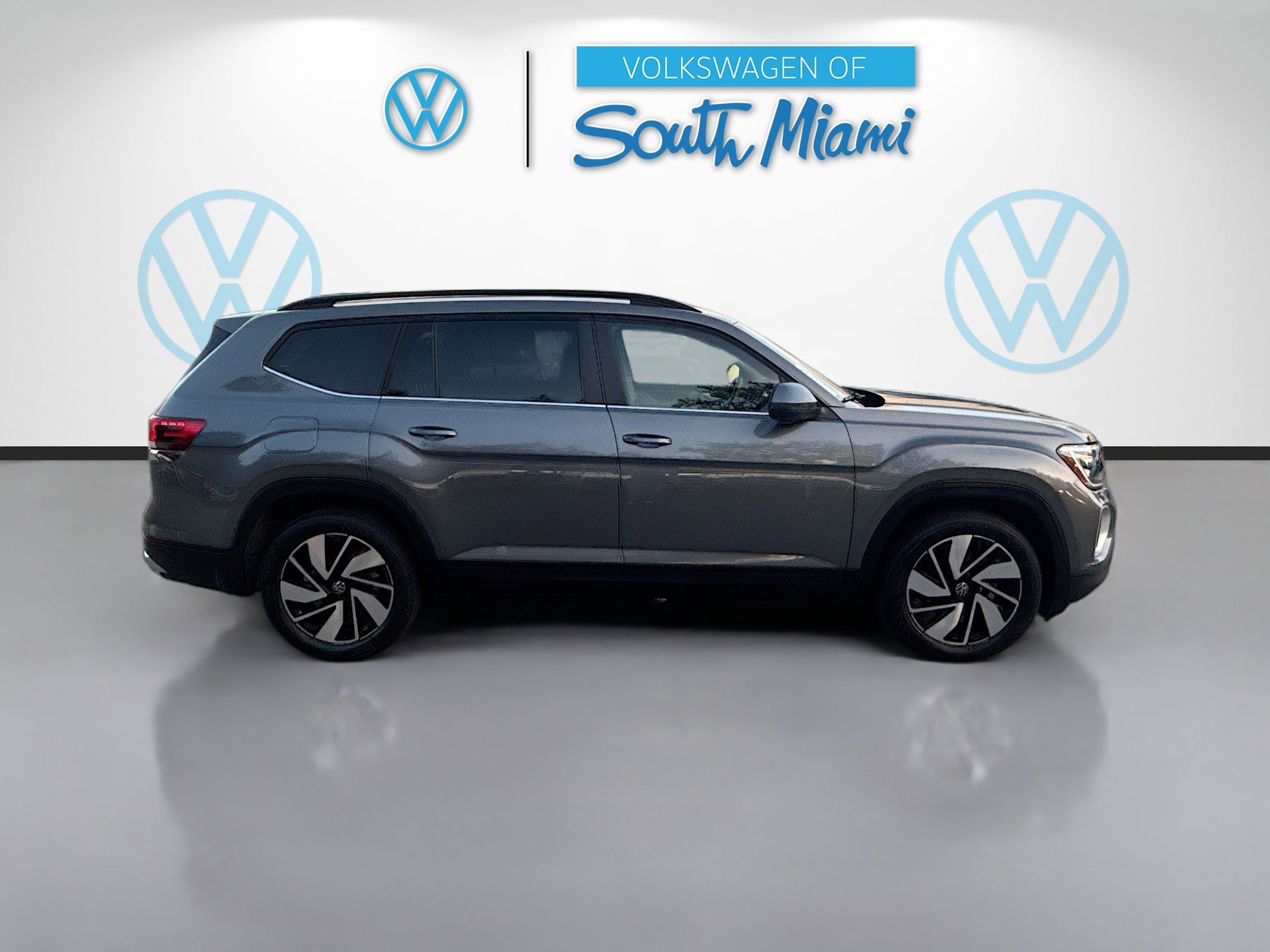 Used 2024 Volkswagen Atlas SE image 8