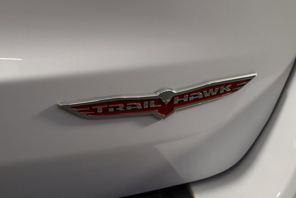 Used 2021 Jeep Grand Cherokee Trailhawk w/ Trailhawk Luxury Group image 48