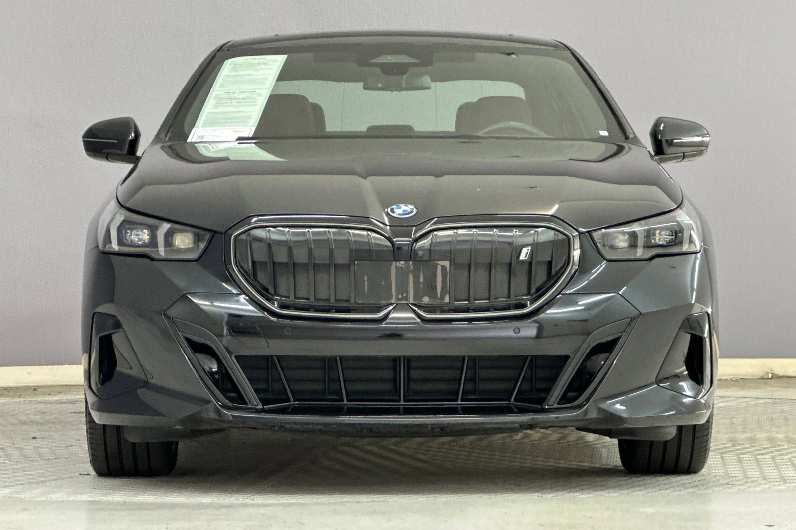 Certified 2024 BMW i5 eDrive40i w/ M Sport Package image 5