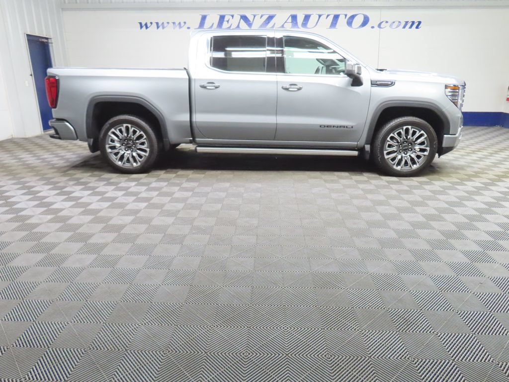 Used 2026 GMC Sierra 1500 Denali Ultimate w/ LPO, Black Badging Package AWD/4WD video 2