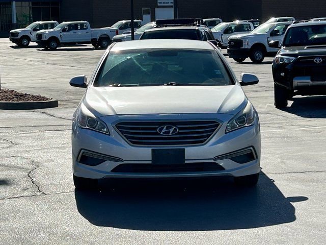 Used 2015 Hyundai Sonata SE image 8