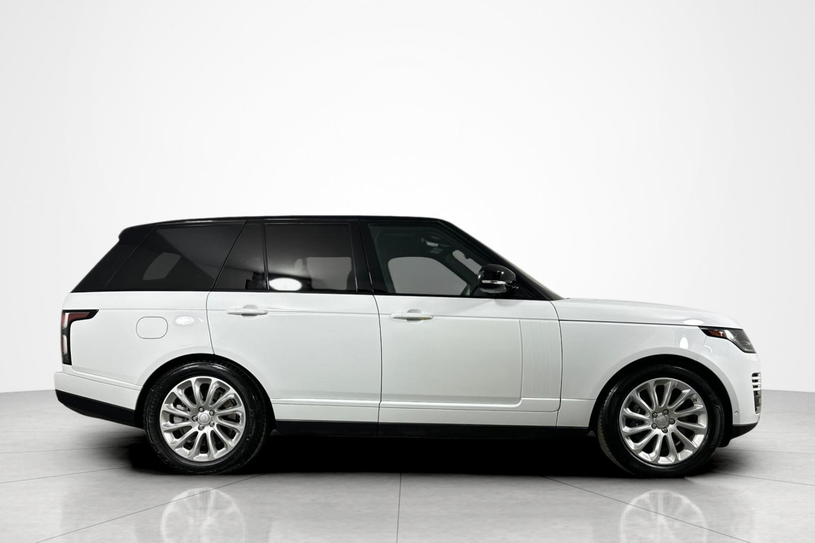 Used 2019 Land Rover Range Rover HSE AWD/4WD image 6