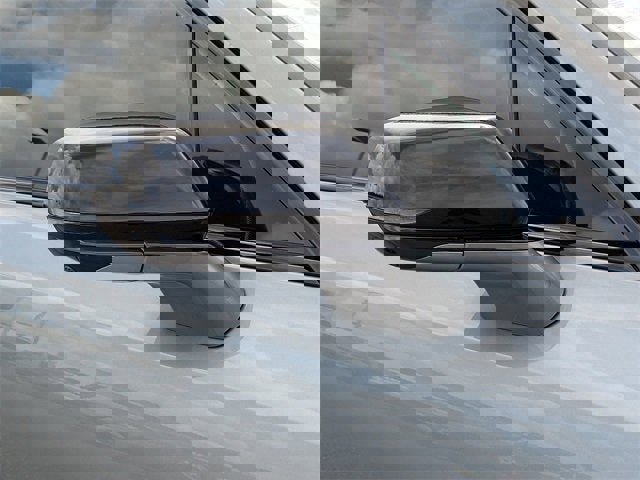 New 2026 Cadillac Vistiq Sport w/ LPO, Floor Liner Package image 10