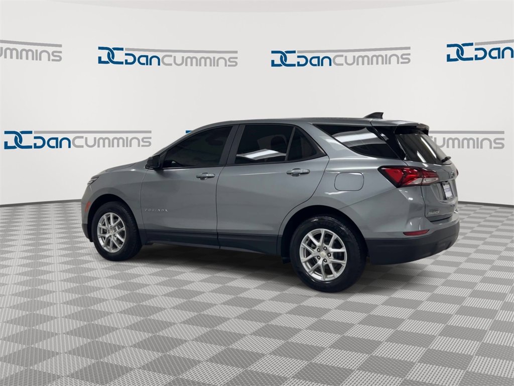 Used 2023 Chevrolet Equinox LS image 6