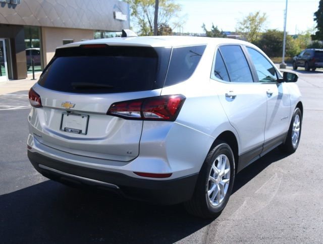 Used 2022 Chevrolet Equinox LT image 3