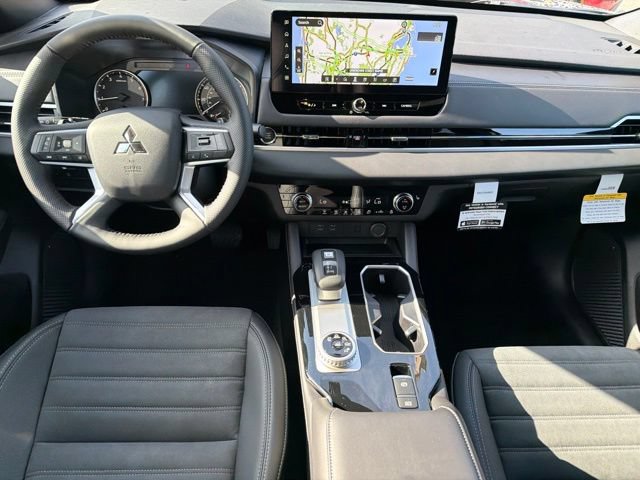 New 2026 Mitsubishi Outlander LE FWD image 16