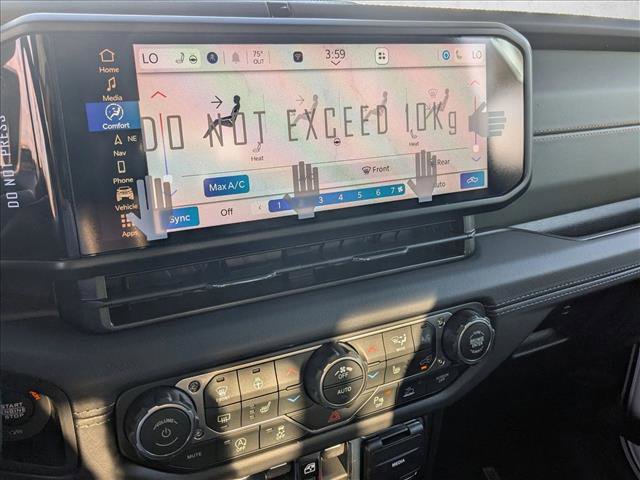 New 2026 Jeep Gladiator Mojave image 12